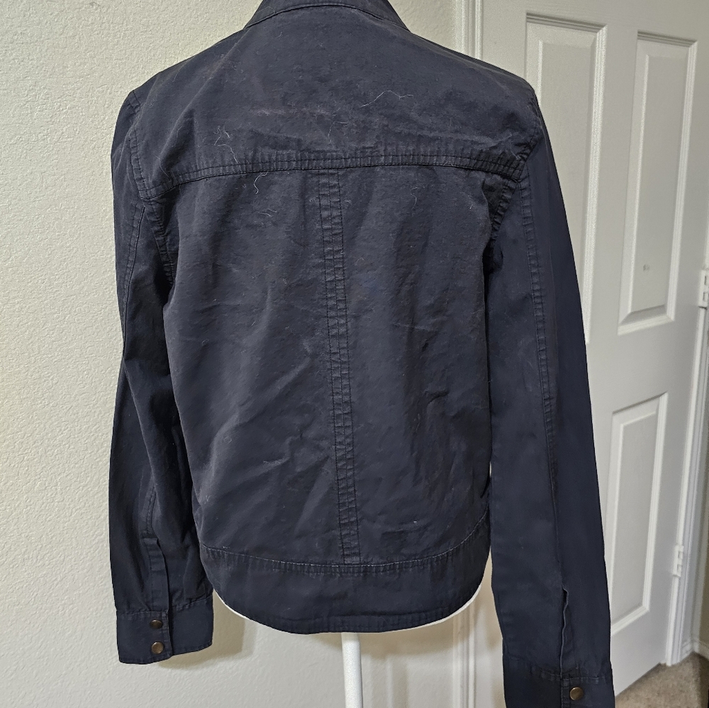 Women's Jacket - Picture 5 of 9
